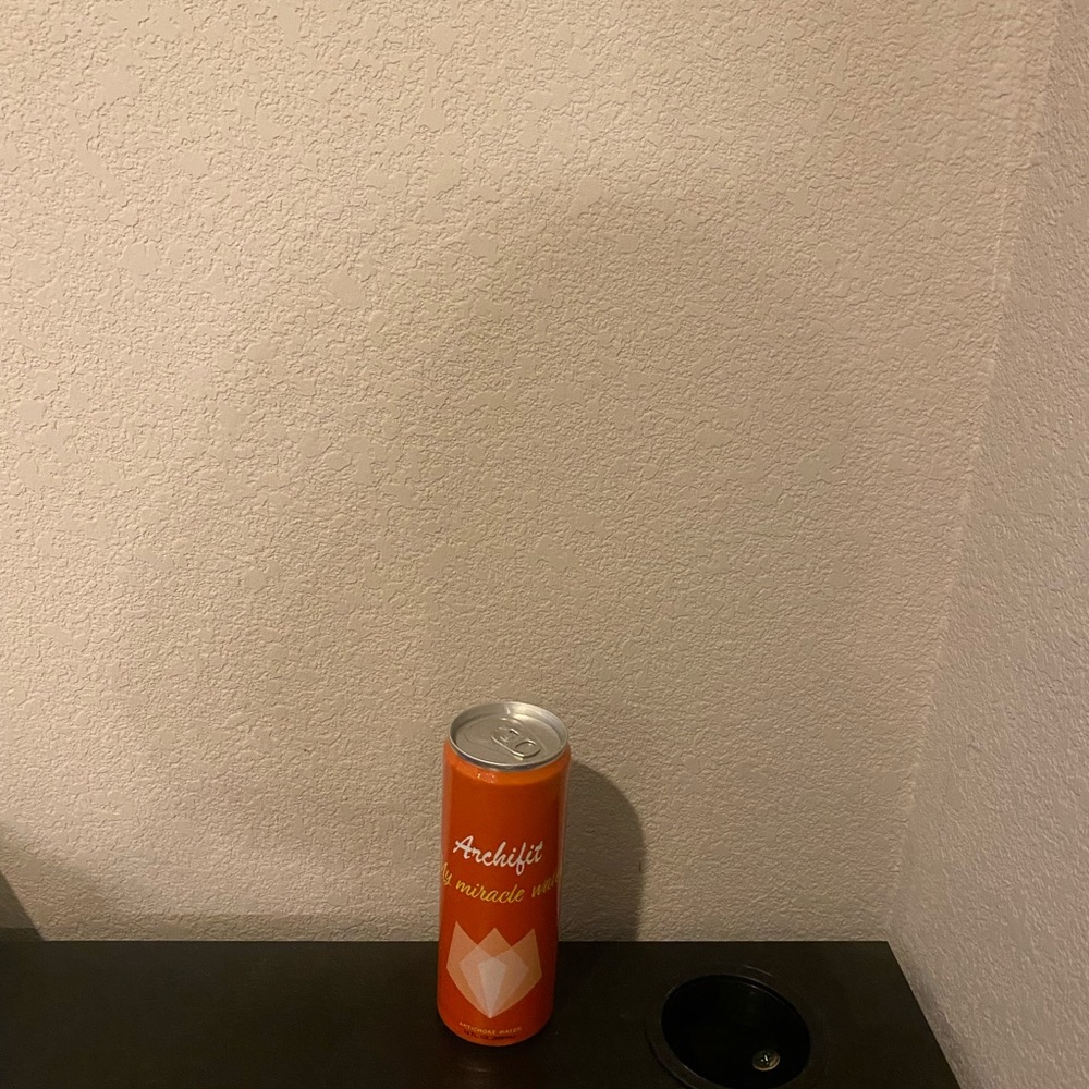 Archifit is a refreshing water that helps detox naturality